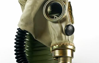 Gas mask against a white background, symbolizing environmental pollution concerns ignored by authorities